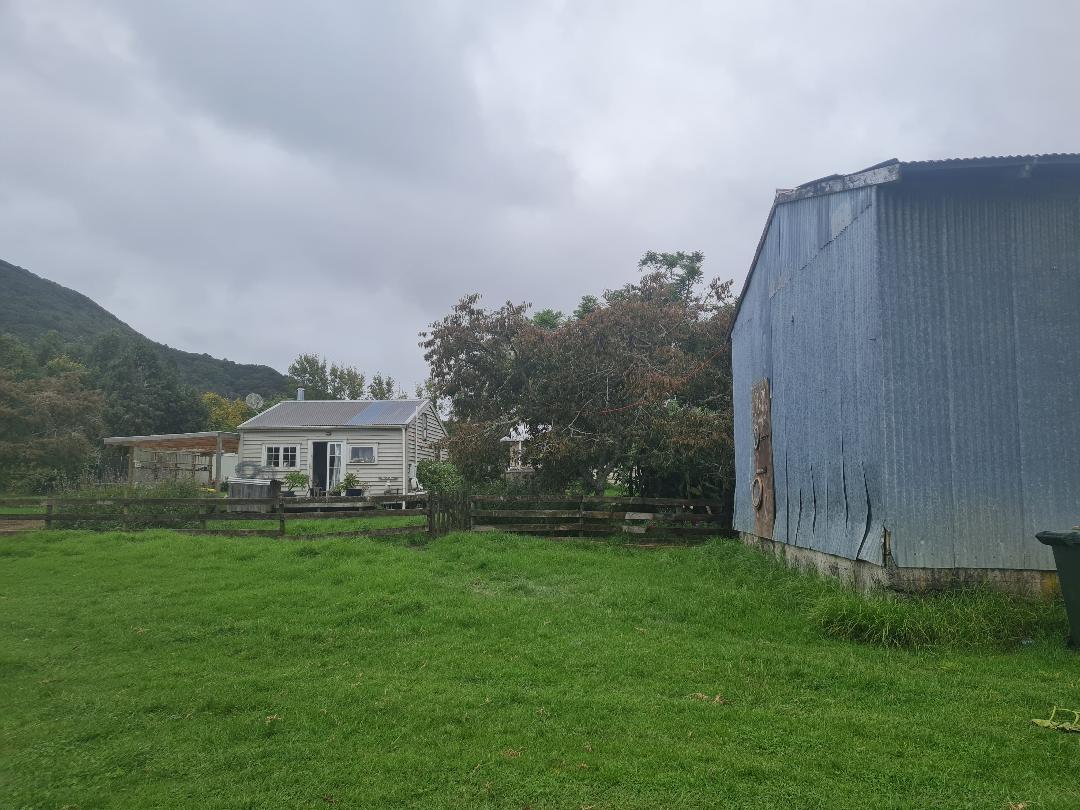 Family Farm In Maungatapere photo 4