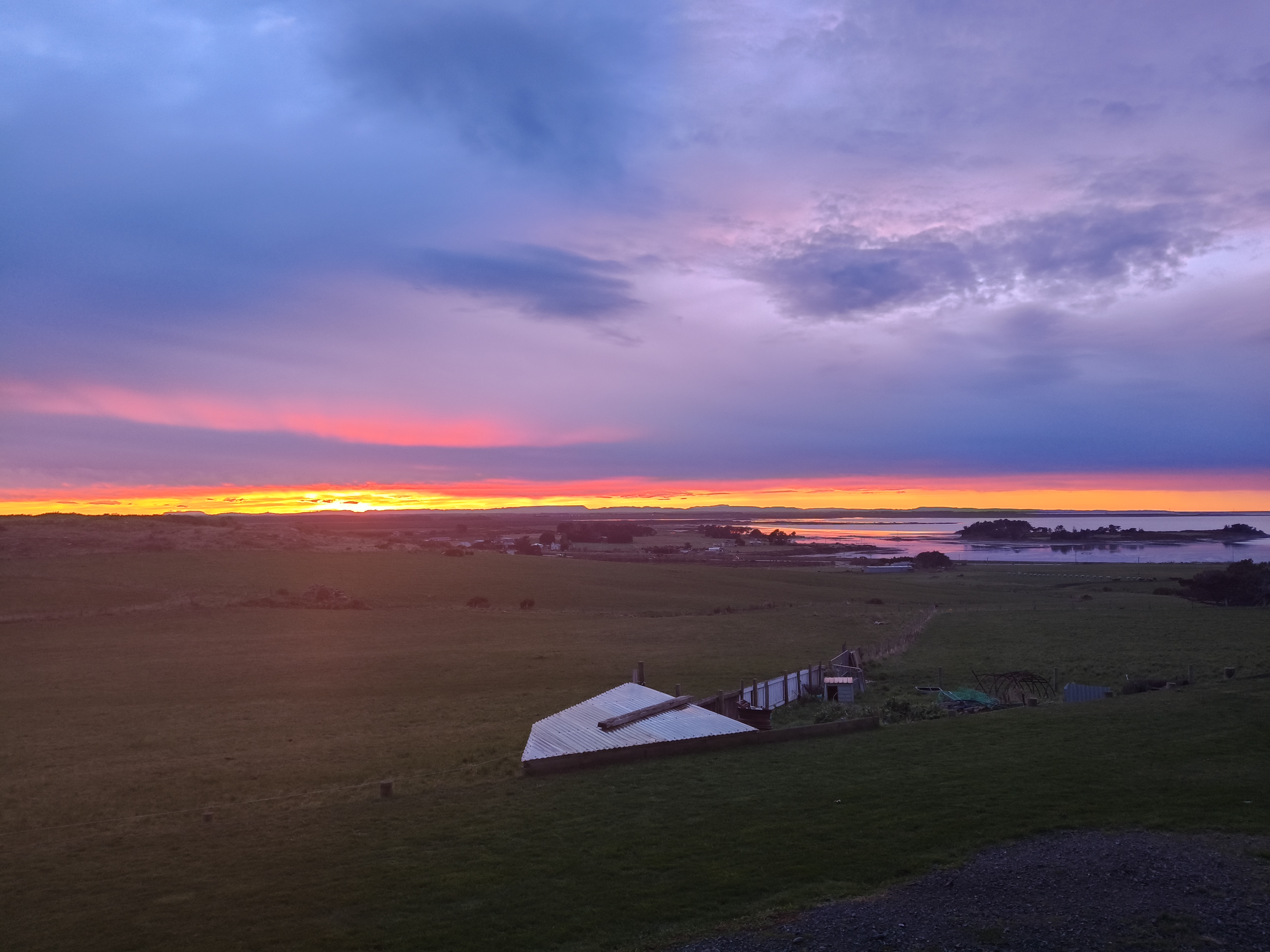 Expansive views and lots of space photo 3