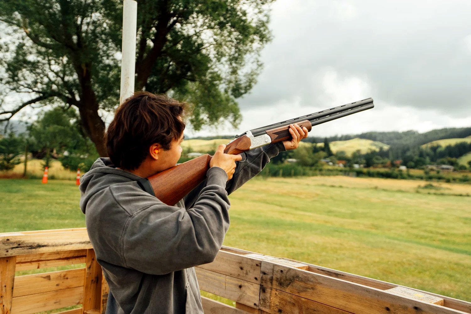 Clay bird shooting