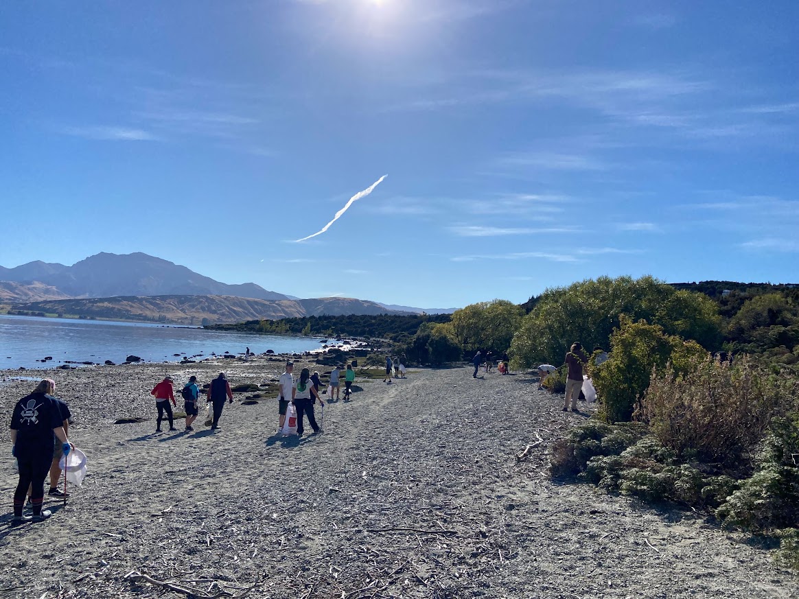 Beacon Point Beach Clean up