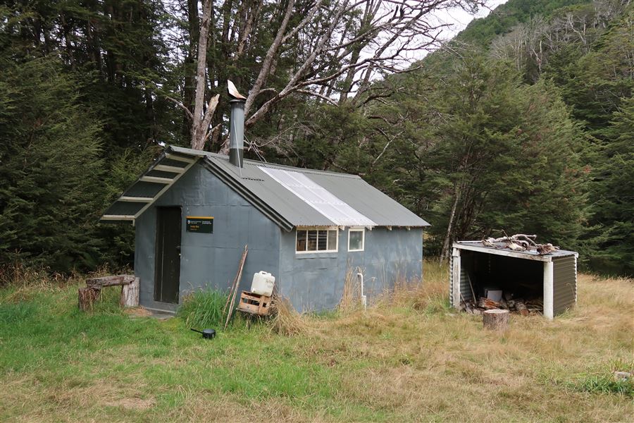 Army Hut, hut in Southland
