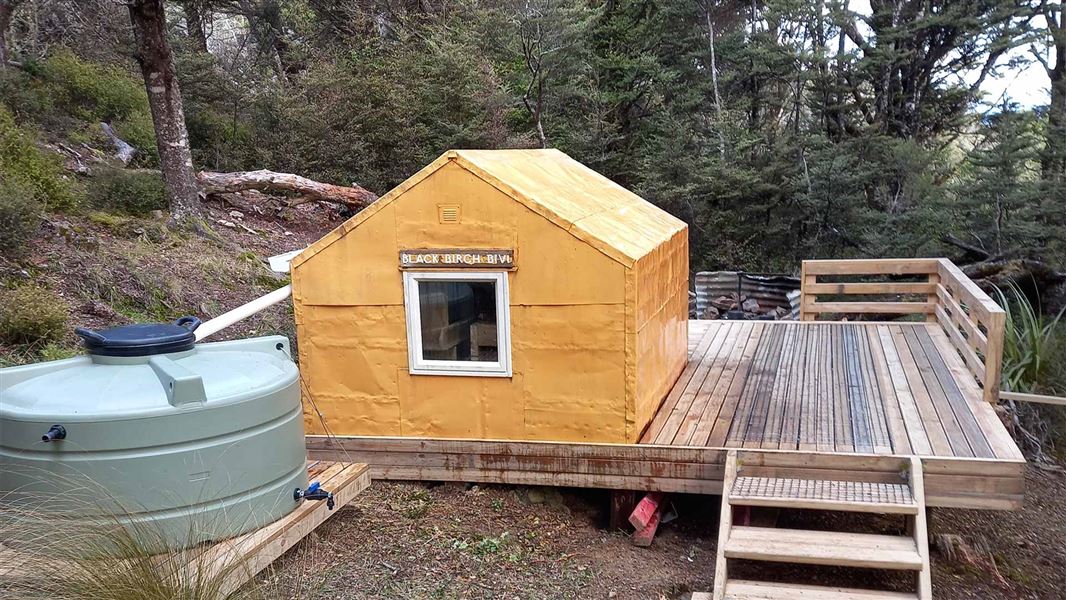 Black Birch Bivouac, hut in Hawke's Bay