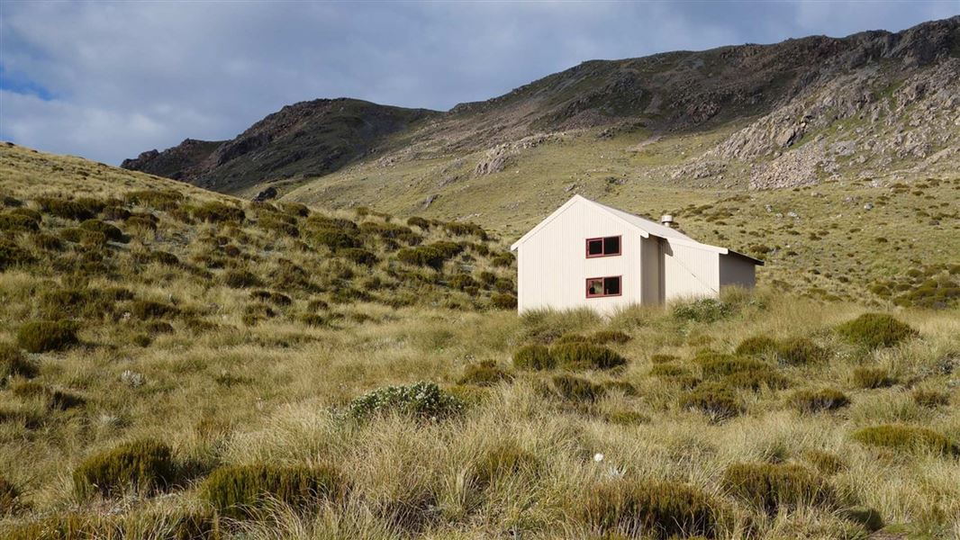 Carroll Hut, hut in West Coast