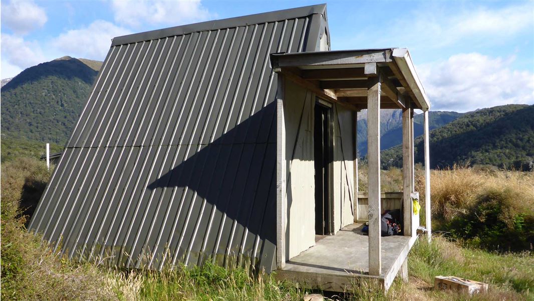 Clark Hut - A Frame, hut in Southland