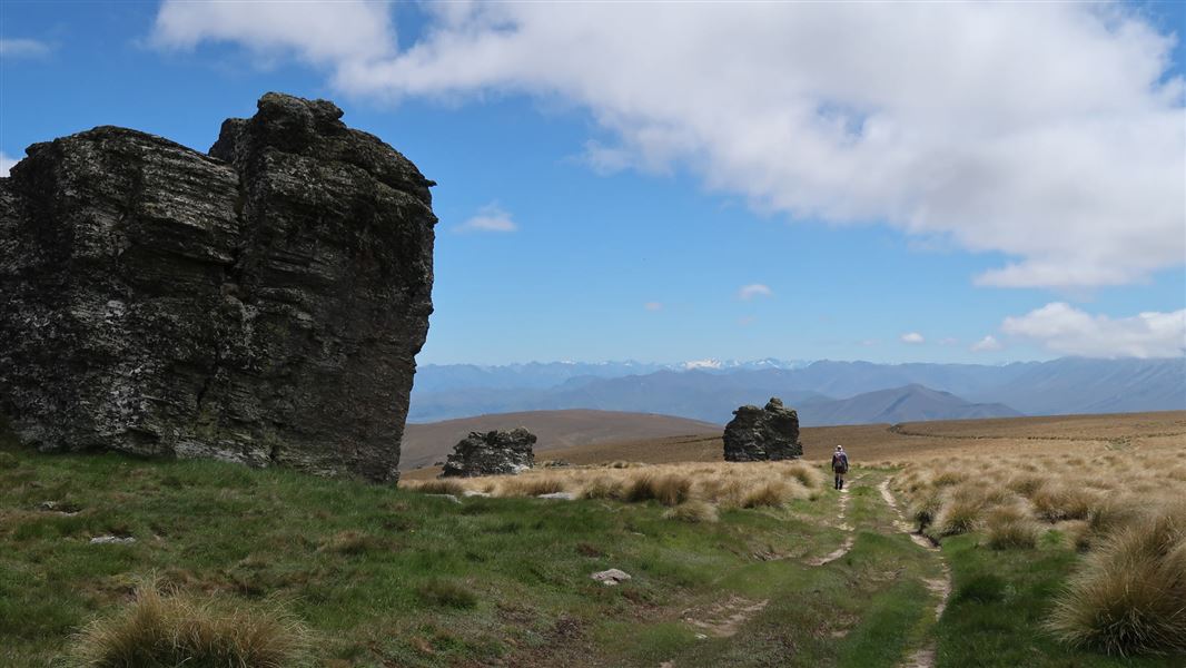 Cluden and Lauder Basin tracks, walk in Otago