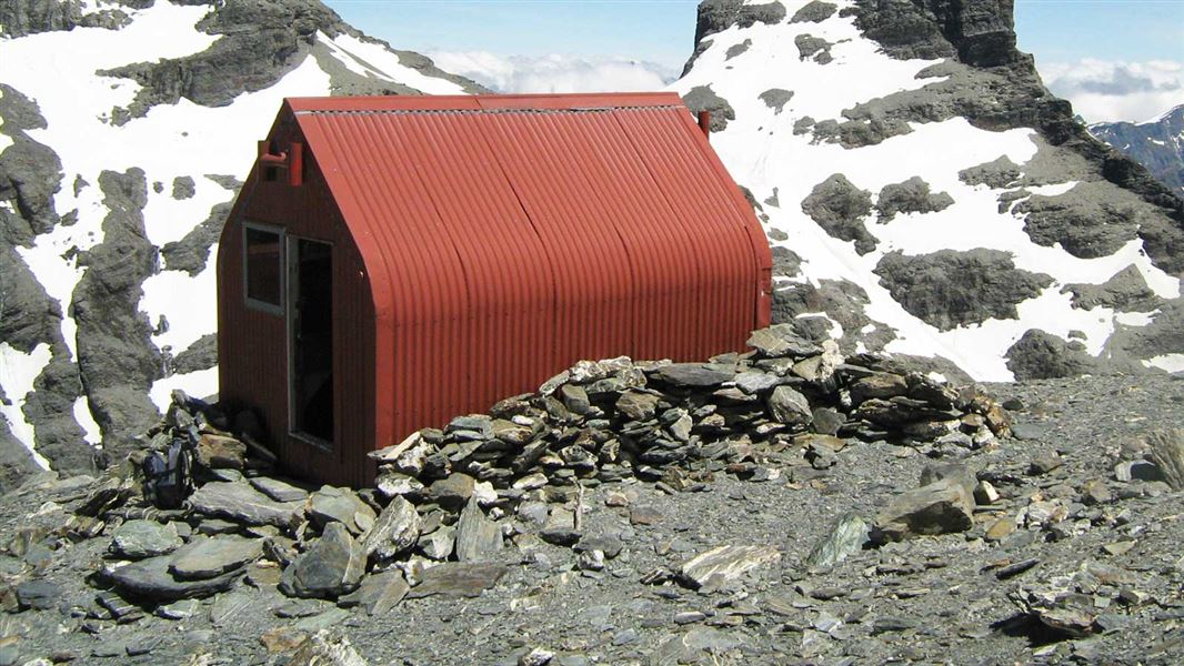 Esquilant Bivvy Hut, hut in Otago