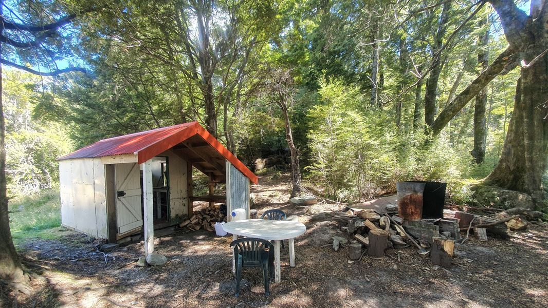 Grough Hut, hut in Canterbury
