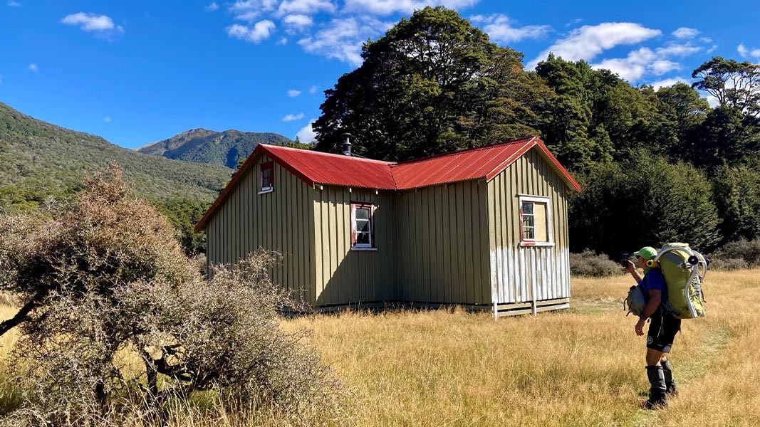Hurunui No. 3 Hut, hut in Canterbury