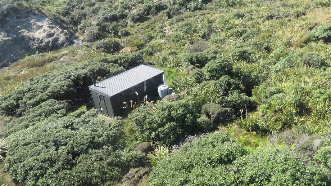 Little Hellfire Hunters Hut, hut in Southland
