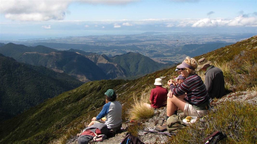 Lodestone summit