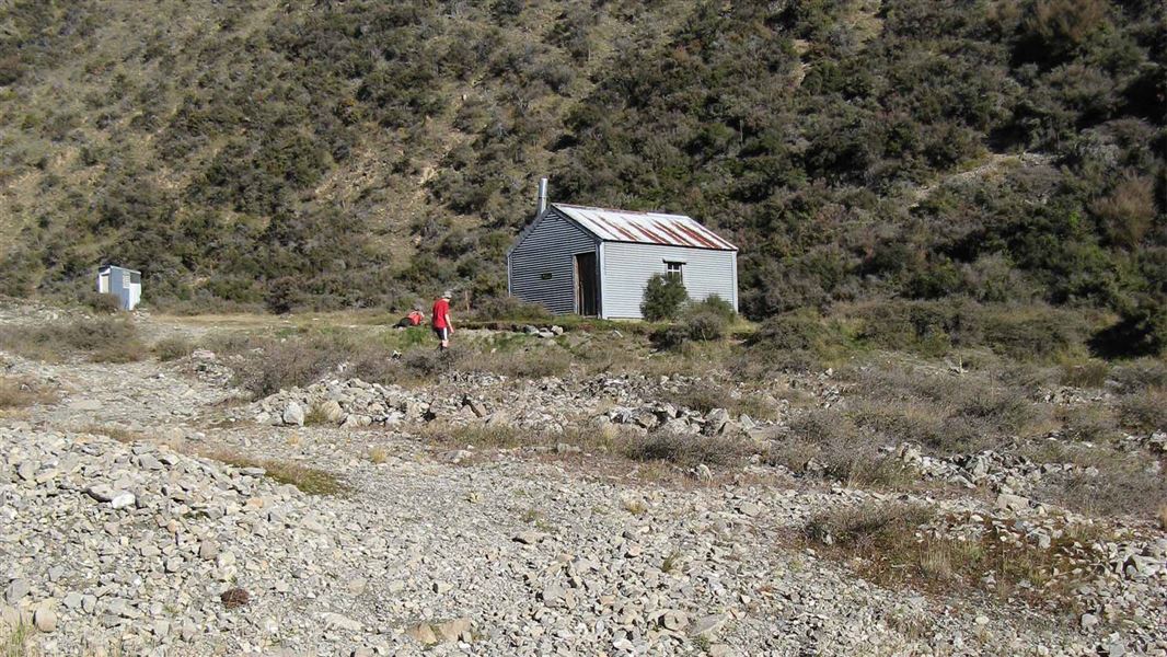 Manuka Hut Track
