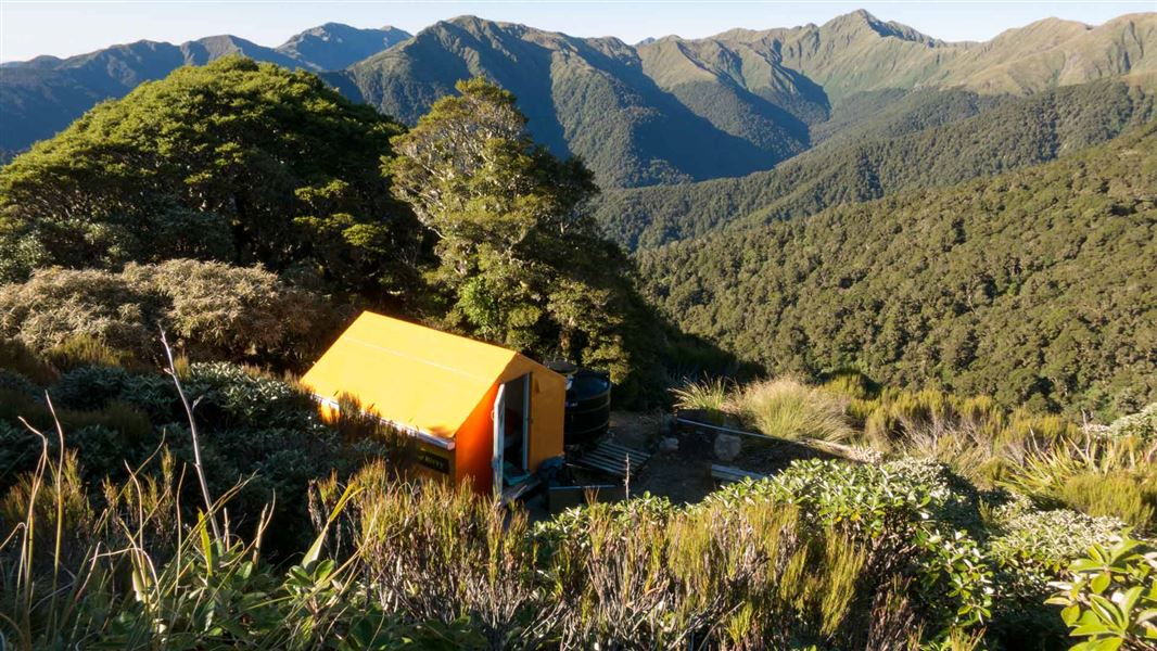McGregor Bivvy, hut in Wellington