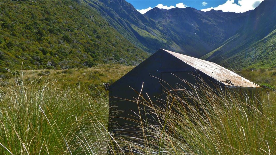 Minchin Bivvy, hut in Canterbury