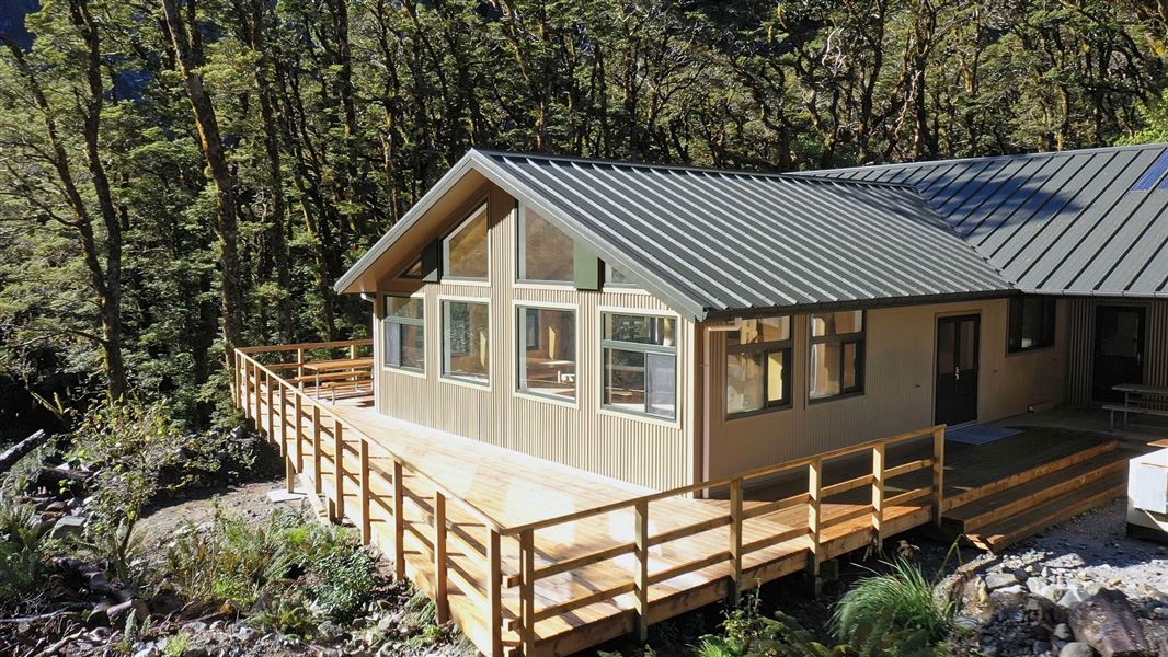 Mintaro Hut, hut in Southland