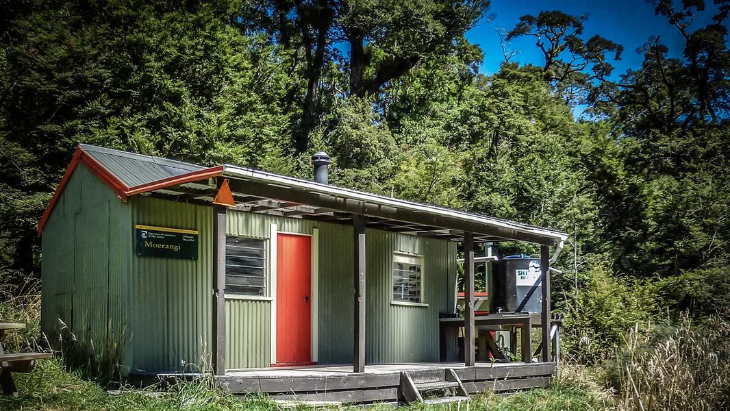 Moerangi Hut, hut in Hawke's Bay