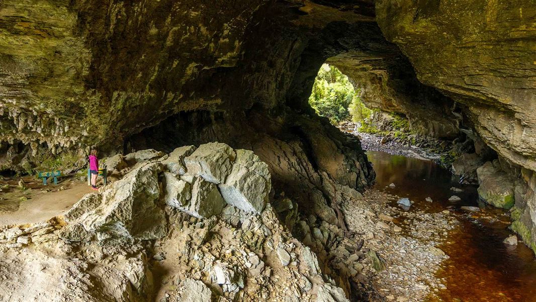 Ōpārara Arch
