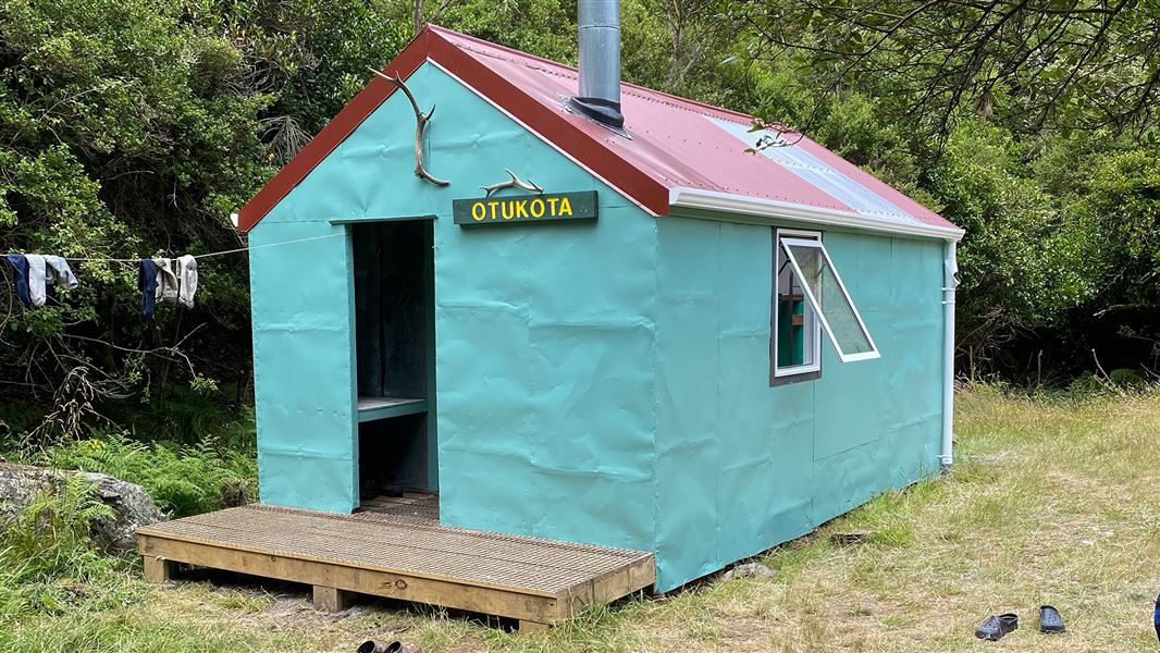 Otukota Hut, hut in Manawatū-Whanganui