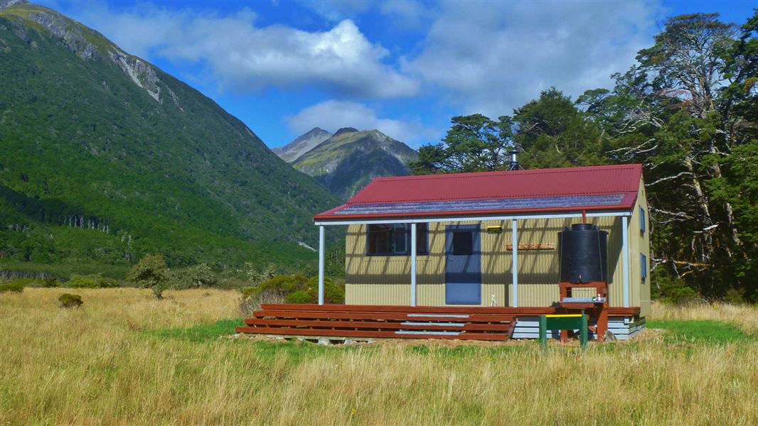 Poulter Hut, hut in Canterbury