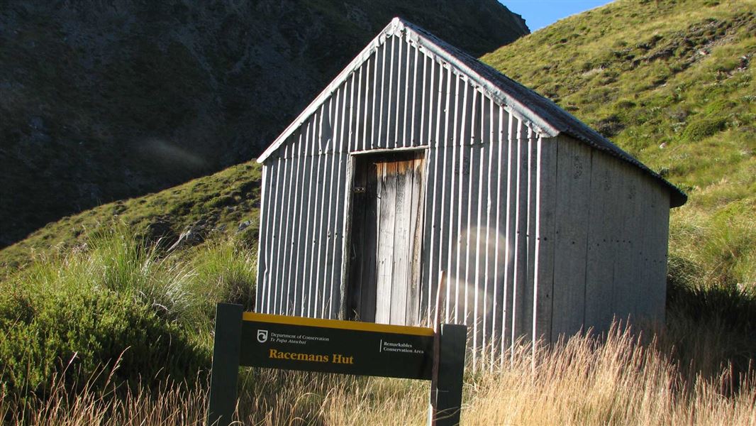 Racemans Hut, hut in Otago