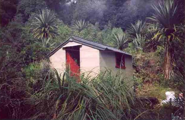 Rocky Creek Hut, hut in West Coast