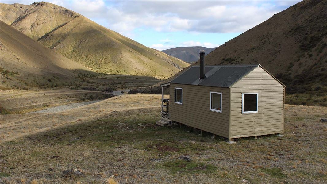 Saxton Hut, hut in Marlborough