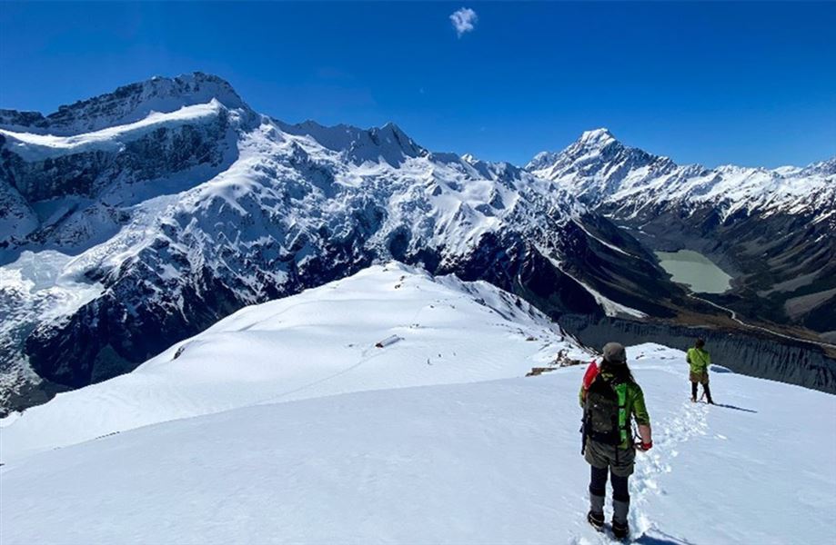 Mueller Hut Route