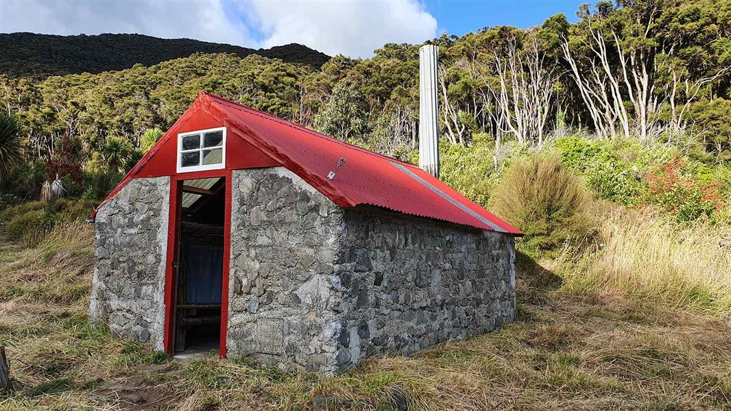 Shutes Hut, hut in Hawke's Bay