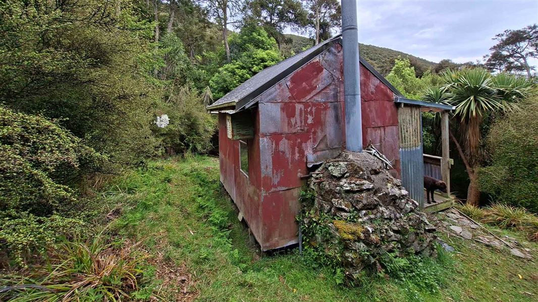 Staircase Hut, hut in Otago