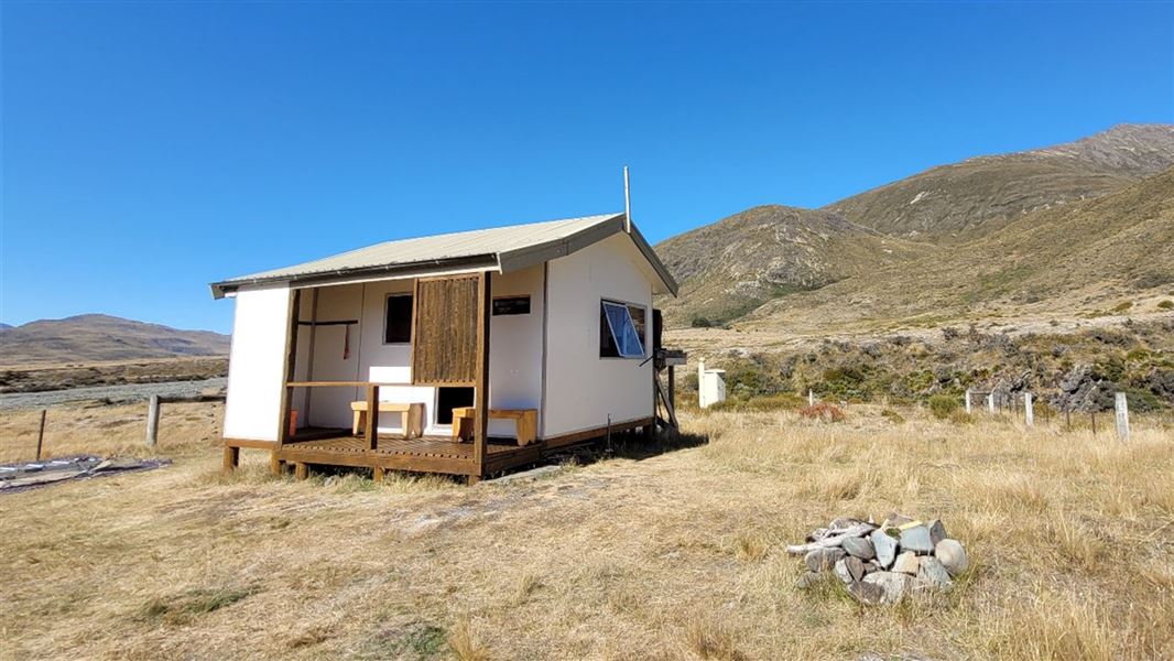 Taipo Hut, hut in Southland