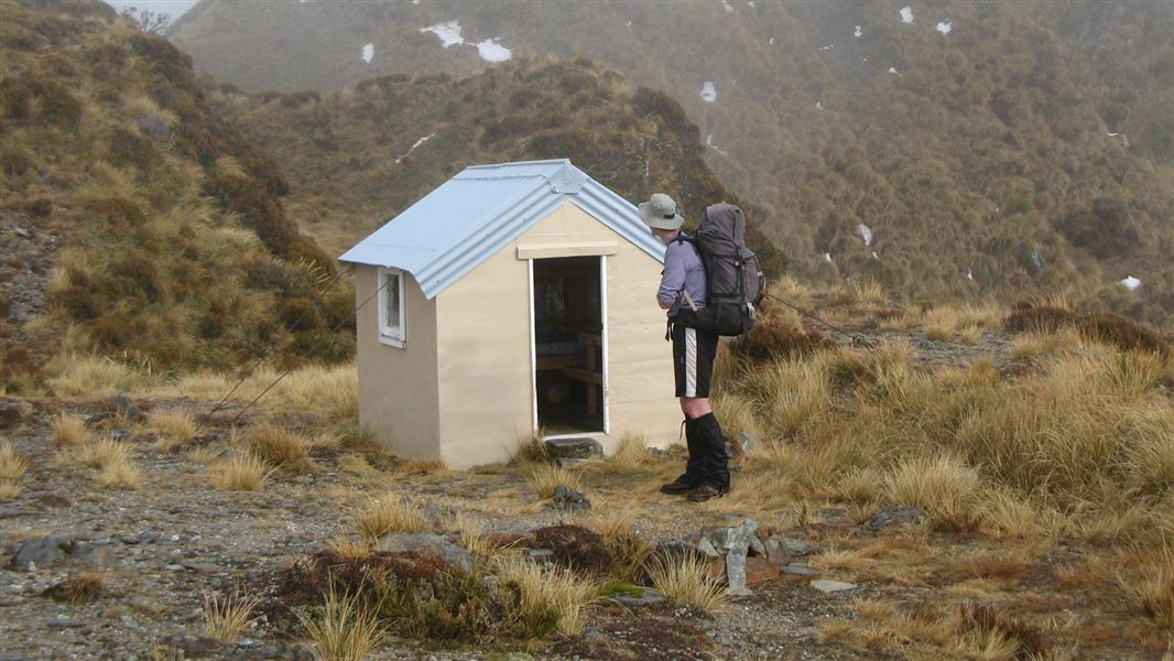 Toaroha Saddle Bivvy, hut in West Coast