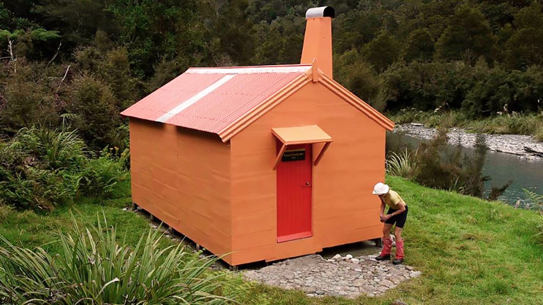 Tunnel Creek Hut, hut in West Coast