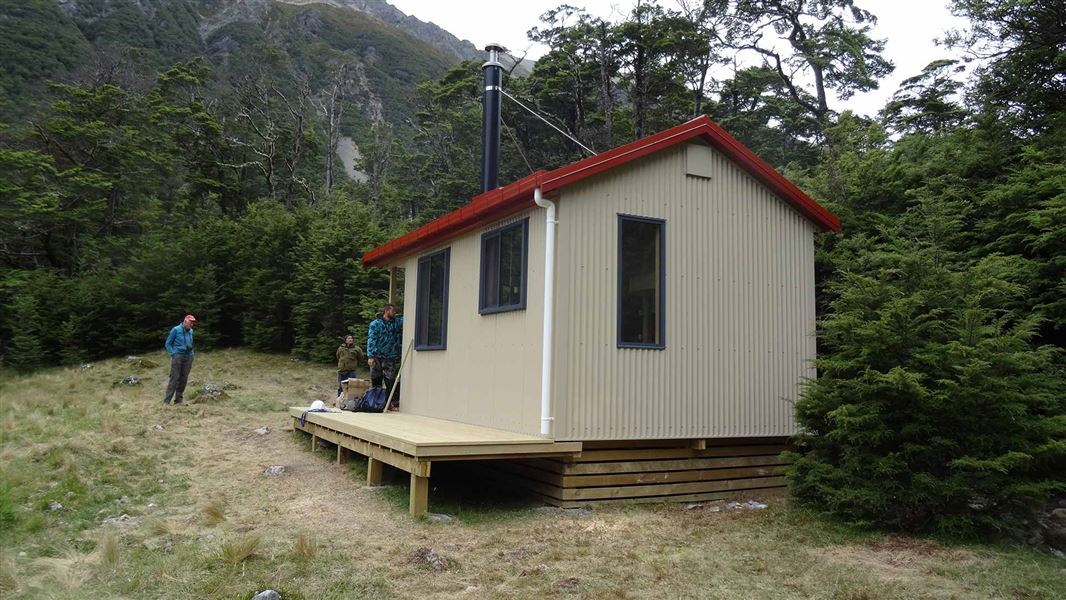 Waiau Hut, hut in Canterbury