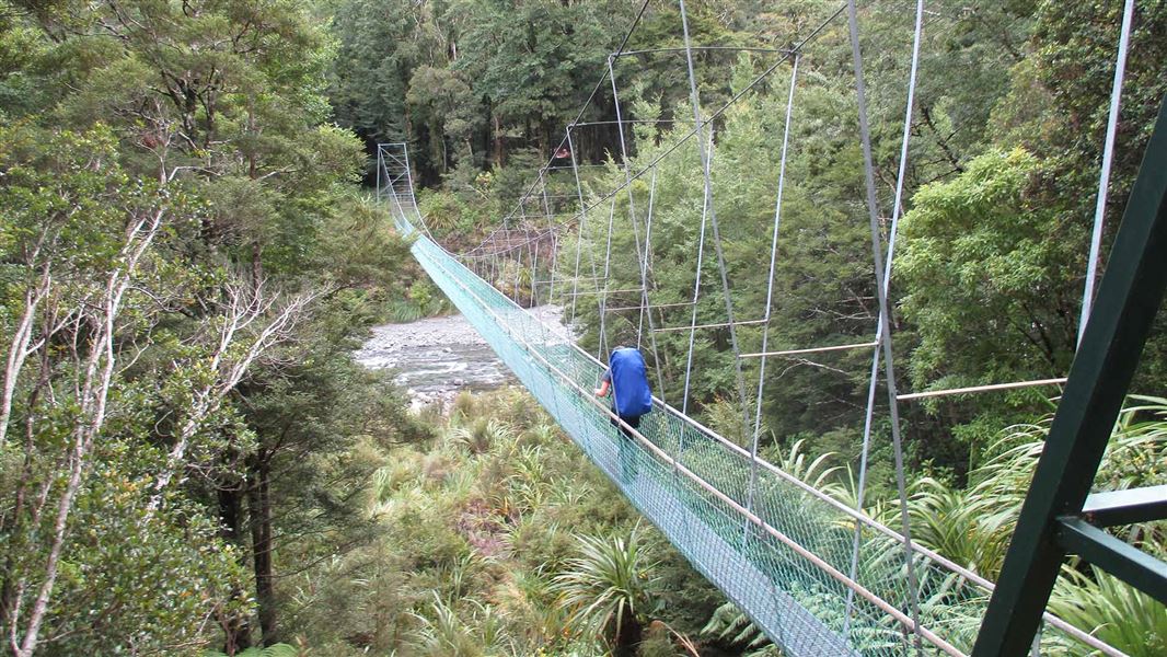 Waingawa River Track (Mitre Flats to Cow Creek)