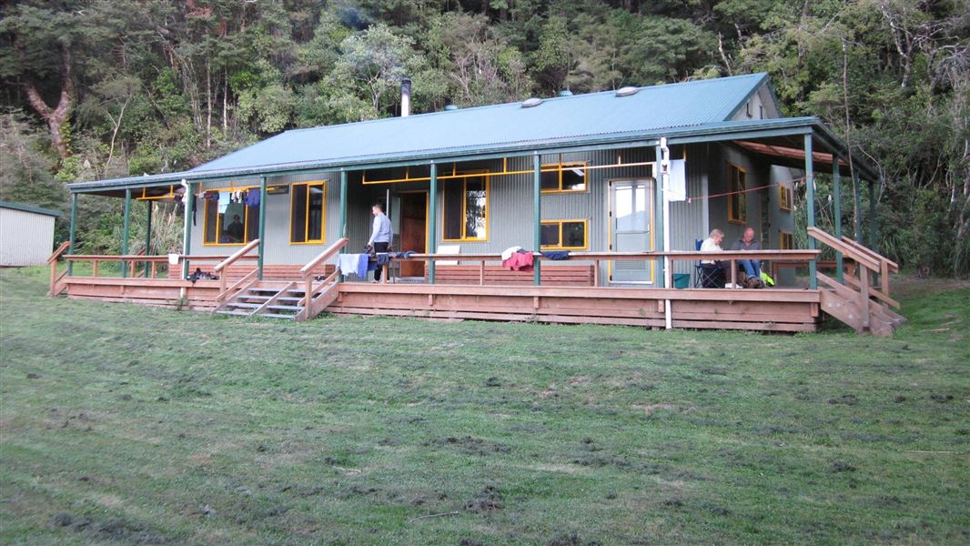 Waiopaoa Hut, hut in Hawke's Bay
