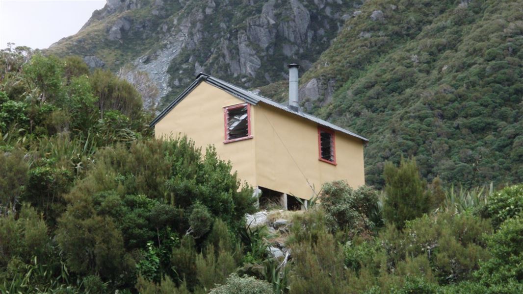 Whymper Hut, hut in West Coast
