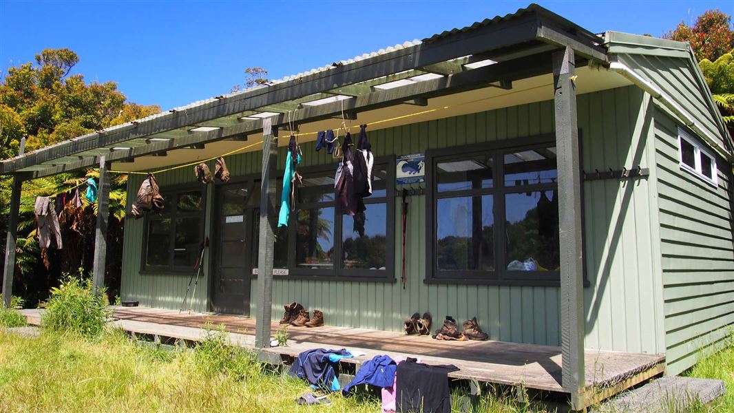 Yankee River Hut, hut in Southland